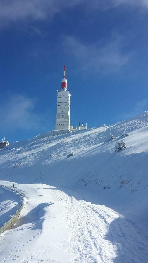 Hotel Le petit Ventoux Malaucène Esterno foto